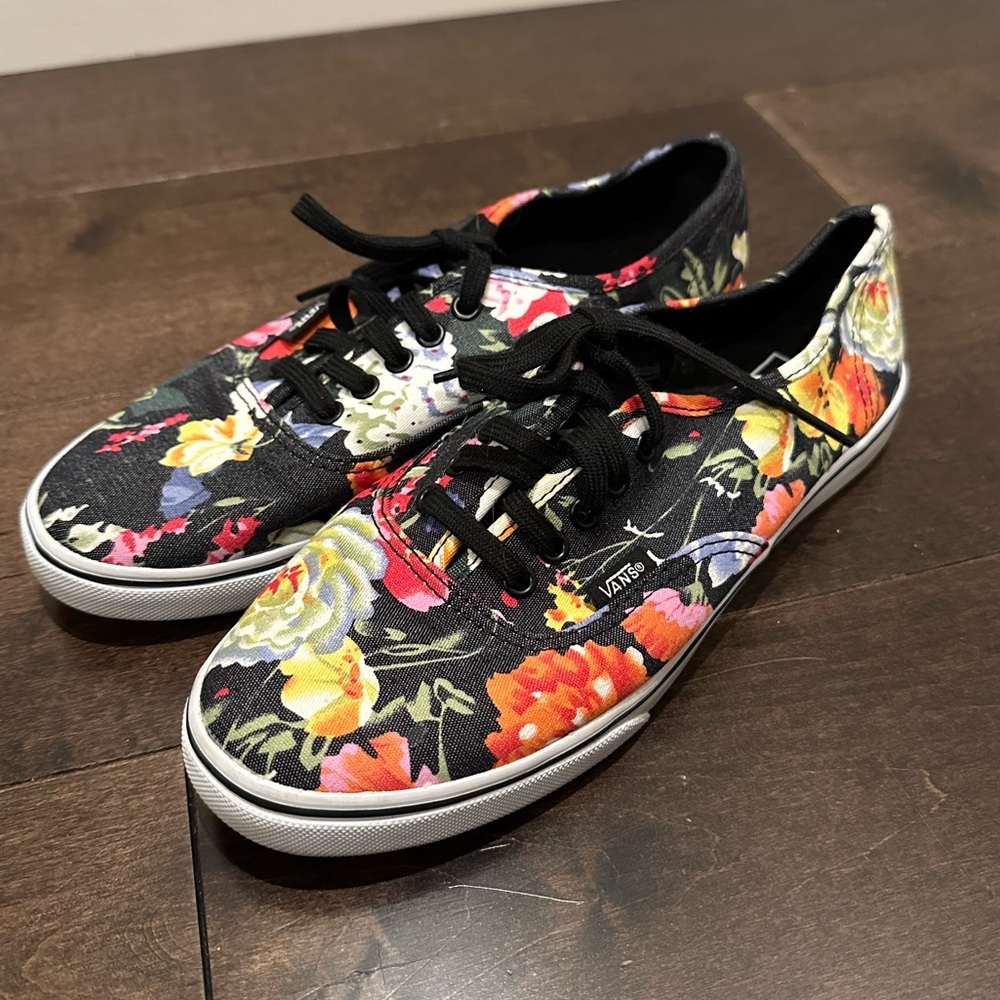 Black Floral Lace Up Vans (size 8 but runs small)